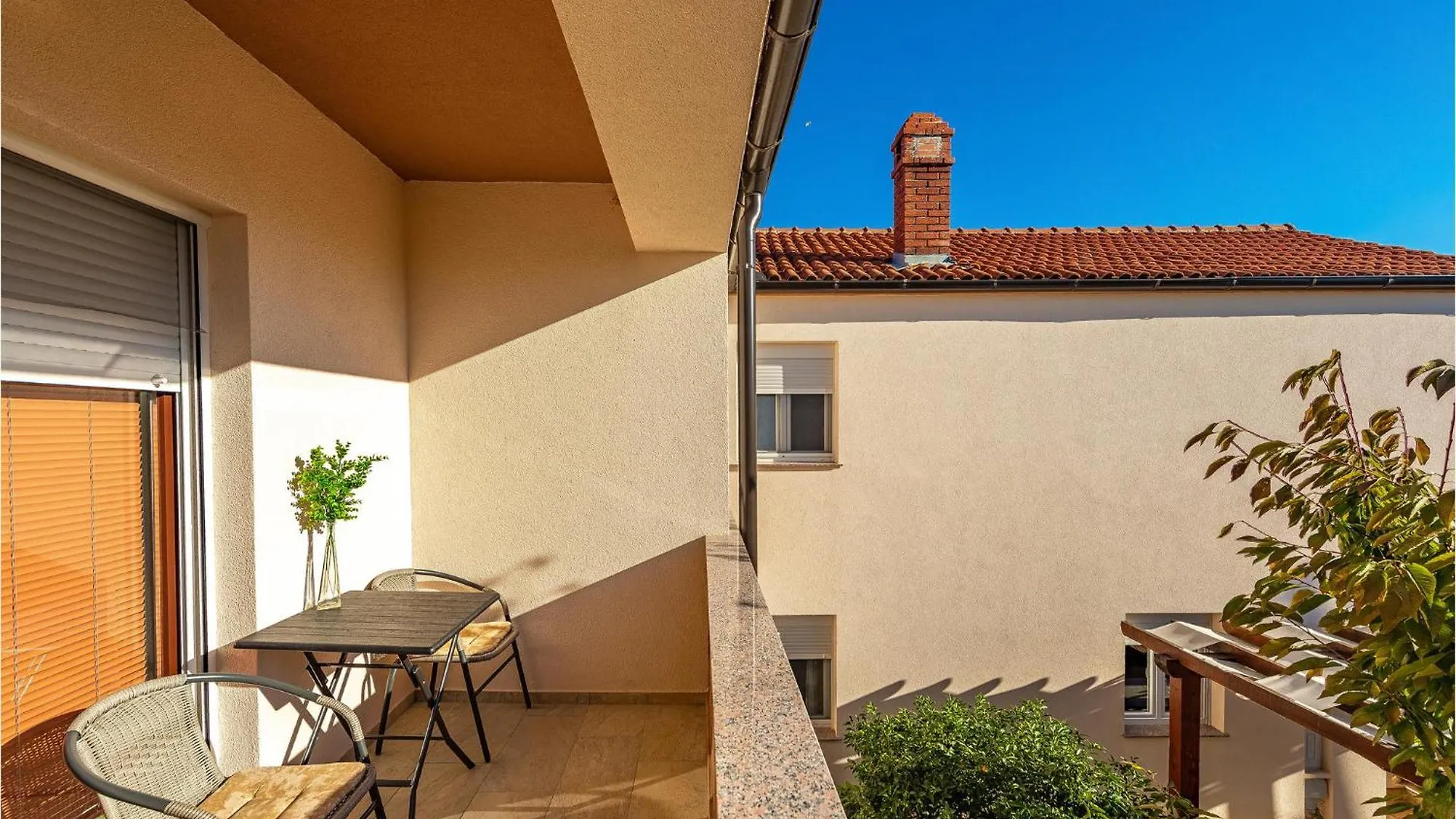 Gorgeous Home In Vrsi With Outdoor Swimming Pool