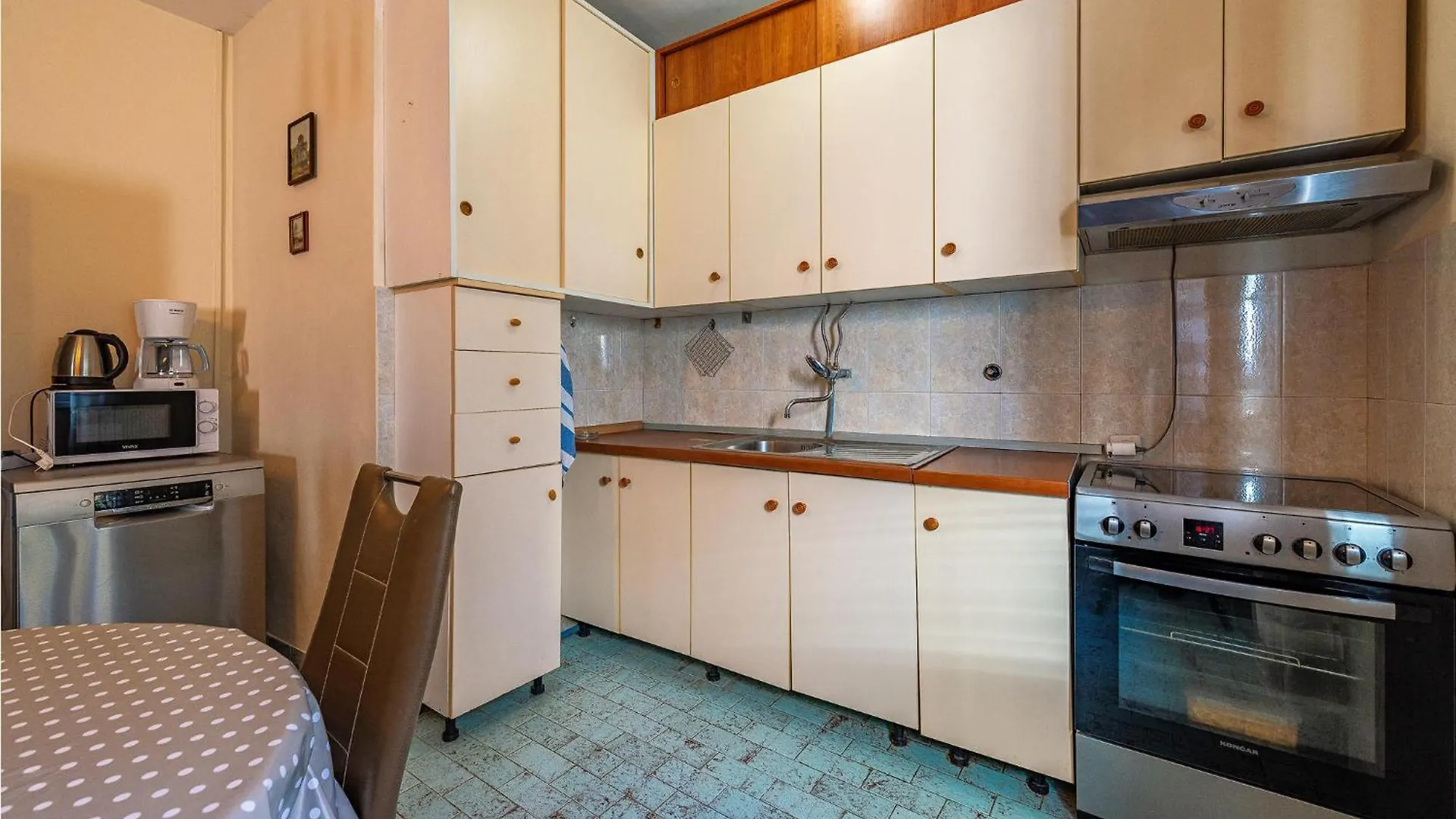 Holiday home Gorgeous Home In Vrsi With Outdoor Swimming Pool